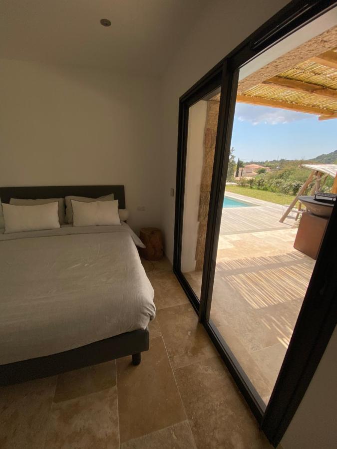Villa De Charme Avec Piscine A Ajaccio Alata Exterior foto